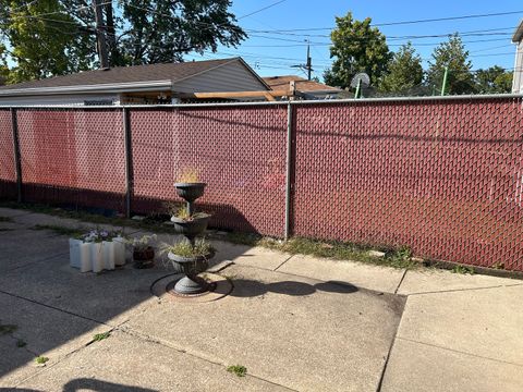 Tiny photo for 7130 S Richmond Street, Chicago, IL 60629 (MLS # 12470936)