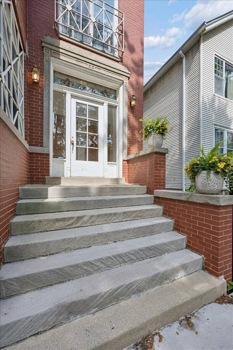 Tiny photo for 2236 N MAPLEWOOD Avenue #3, Chicago, IL 60647 (MLS # 12708557)