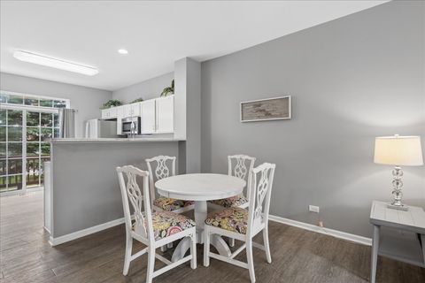 Tiny photo for 140 Station Park Circle, Grayslake, IL 60030 (MLS # 12666779)