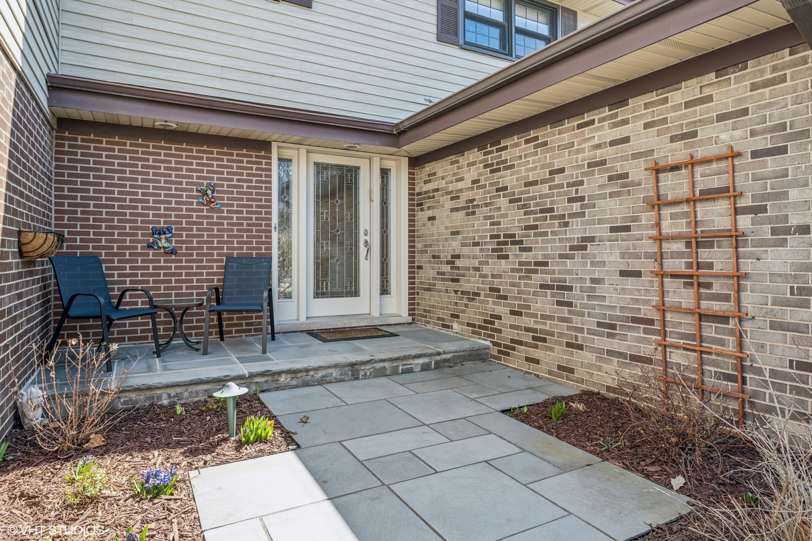 1825 Ivy Lane