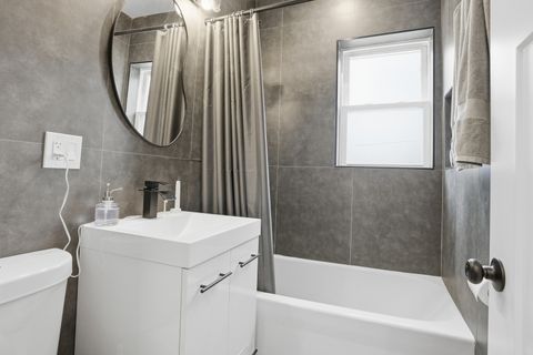 Tiny photo for 2212 E 70th Street #1B, Chicago, IL 60649 (MLS # 12541826)