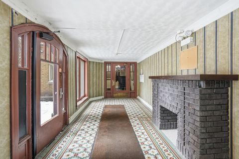 Tiny photo for 2212 E 70th Street #1B, Chicago, IL 60649 (MLS # 12541826)