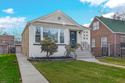 Tiny photo for 12743 S Lowe Avenue, Chicago, IL 60628 (MLS # 12597427)