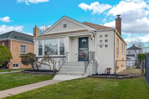 Tiny photo for 12743 S Lowe Avenue, Chicago, IL 60628 (MLS # 12597427)
