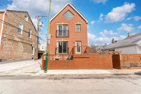1024 W 18th Place Chicago IL 60608