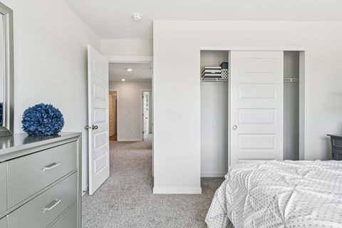 Tiny photo for 264 Snowdrop Lane, Elgin, IL 60124 (MLS # 12520517)