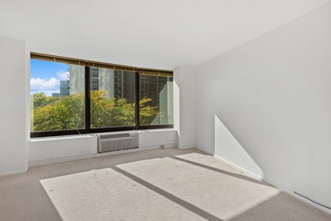 Tiny photo for 155 N HARBOR Drive #403, Chicago, IL 60601 (MLS # 12546349)