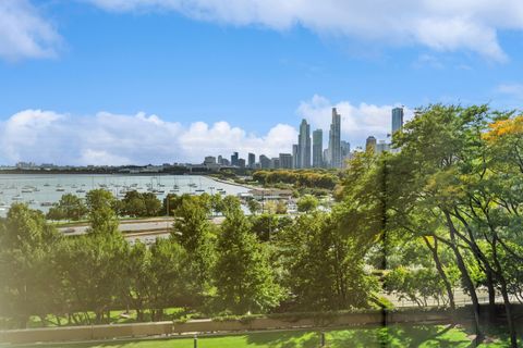 Tiny photo for 155 N HARBOR Drive #403, Chicago, IL 60601 (MLS # 12546349)