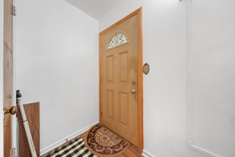 Tiny photo for 4925 Carol Street #D, Skokie, IL 60077 (MLS # 12712727)