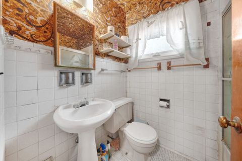 Tiny photo for 4925 Carol Street #D, Skokie, IL 60077 (MLS # 12712727)