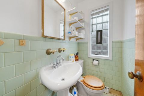 Tiny photo for 4925 Carol Street #D, Skokie, IL 60077 (MLS # 12712727)