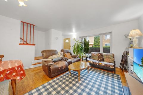 Tiny photo for 4925 Carol Street #D, Skokie, IL 60077 (MLS # 12712727)