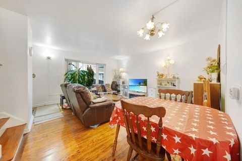 Tiny photo for 4925 Carol Street #D, Skokie, IL 60077 (MLS # 12712727)