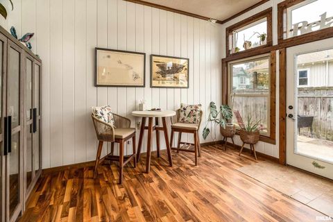 Tiny photo for 306 S MADISON Street, Marion, IL 62959 (MLS # EB460247)