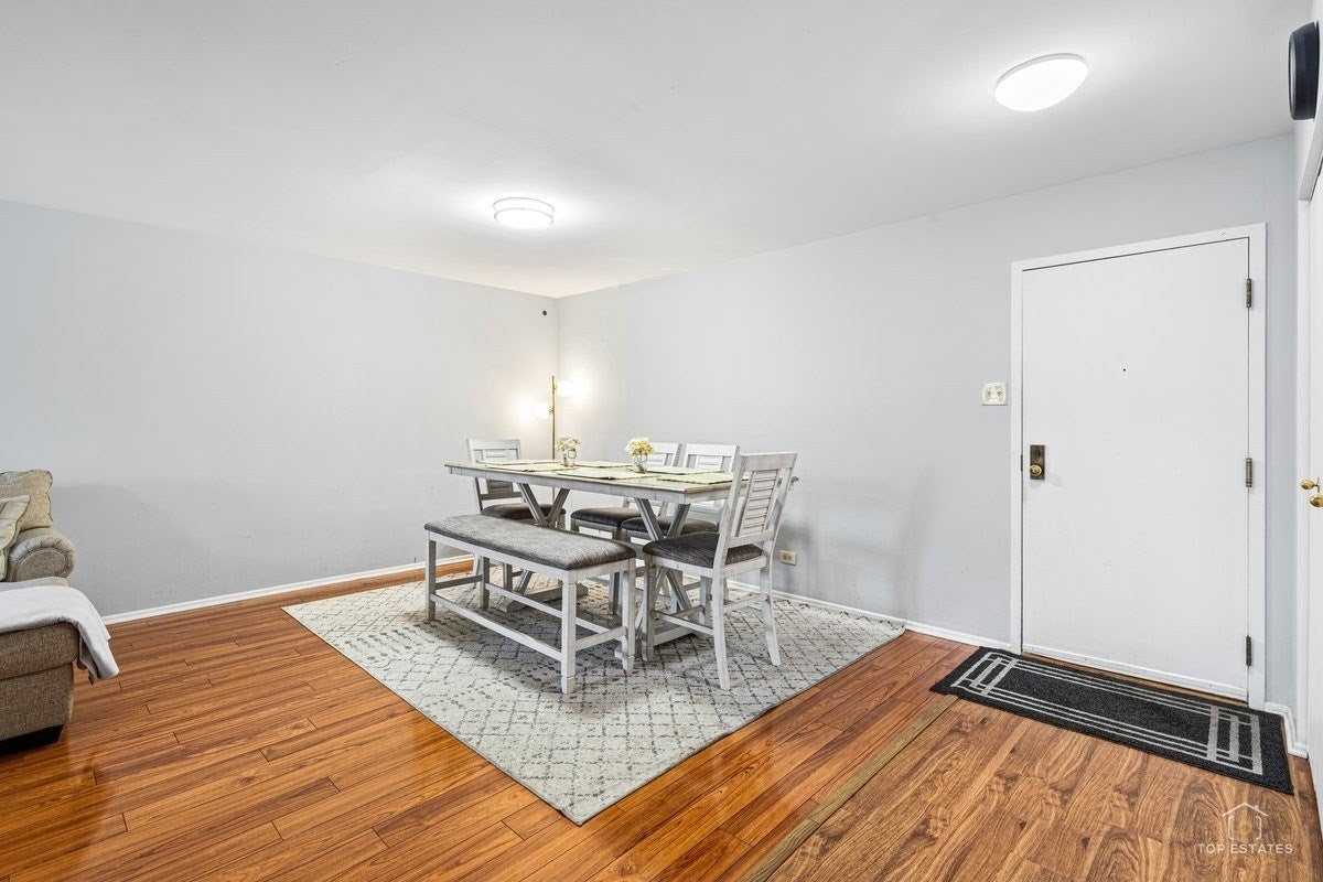 3700 Capri Court 104