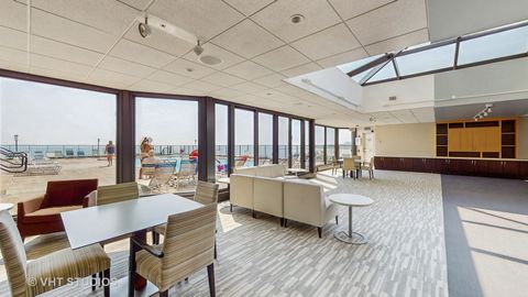 Tiny photo for 6007 N Sheridan Road #39F, Chicago, IL 60660 (MLS # 12435765)