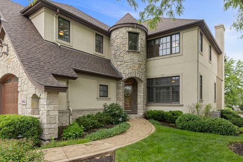 2110 Lillian Lane Lisle IL 60532
