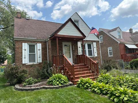 Tiny photo for 17611 Maple Street, Lansing, IL 60438 (MLS # 12712953)