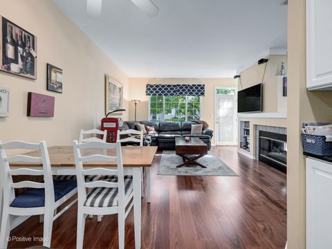 Tiny photo for 31104 Carpenter Court, Warrenville, IL 60555 (MLS # 12511811)