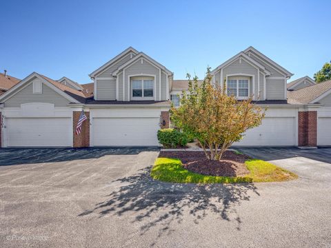 Photo of 31104 Carpenter Court, Warrenville, IL 60555 (MLS # 12511811)