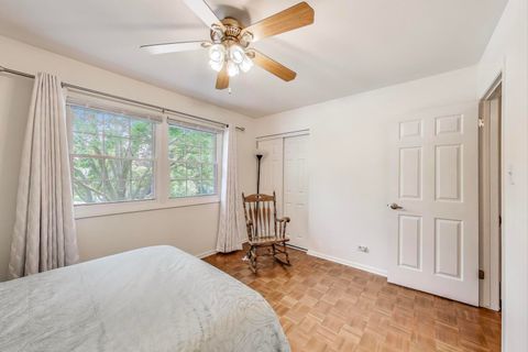 Tiny photo for 206 W Hintz Road, Arlington Heights, IL 60004 (MLS # 12417712)