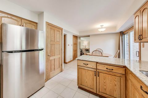 Tiny photo for 206 W Hintz Road, Arlington Heights, IL 60004 (MLS # 12417712)