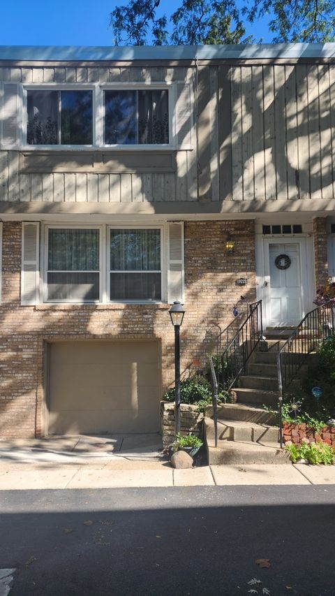 1922 Wilmette Avenue B Wilmette IL 60091