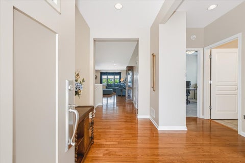 Tiny photo for 3270 Bagatelle Lane, Mundelein, IL 60060 (MLS # 12748412)