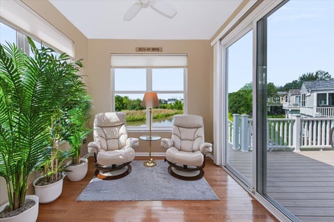 Tiny photo for 3270 Bagatelle Lane, Mundelein, IL 60060 (MLS # 12748412)