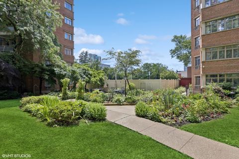 Tiny photo for 1864 Sherman Avenue #3SW, Evanston, IL 60201 (MLS # 12376563)