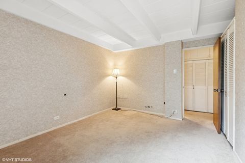 Tiny photo for 1864 Sherman Avenue #3SW, Evanston, IL 60201 (MLS # 12376563)