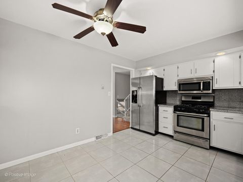 Tiny photo for 3208 Oakwood Drive, Joliet, IL 60431 (MLS # 12574836)