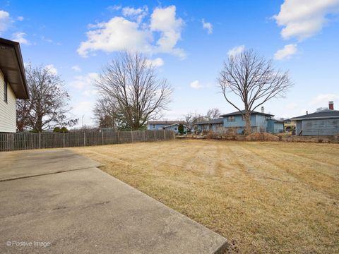 Tiny photo for 3208 Oakwood Drive, Joliet, IL 60431 (MLS # 12574836)