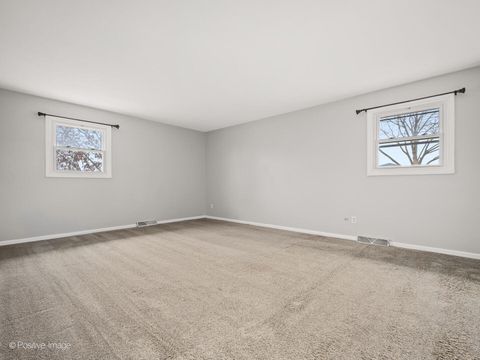 Tiny photo for 3208 Oakwood Drive, Joliet, IL 60431 (MLS # 12574836)