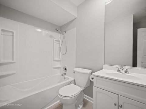 Tiny photo for 3208 Oakwood Drive, Joliet, IL 60431 (MLS # 12574836)