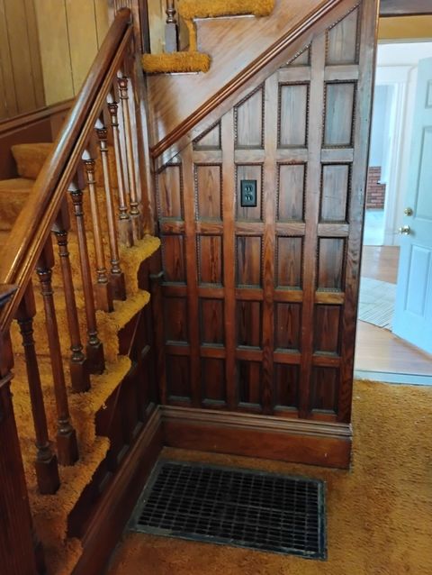 Tiny photo for 601 S Jefferson Street S, Woodstock, IL 60098 (MLS # 12483383)