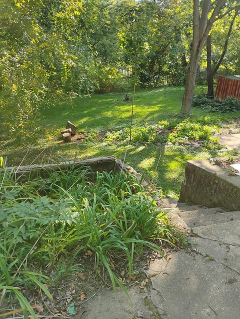 Tiny photo for 601 S Jefferson Street S, Woodstock, IL 60098 (MLS # 12483383)