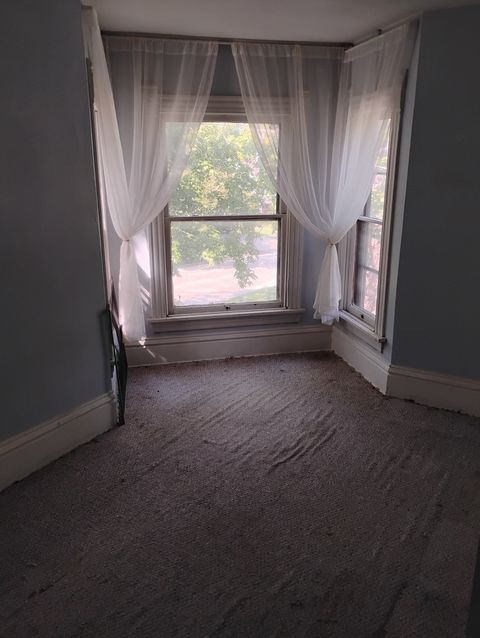 Tiny photo for 601 S Jefferson Street S, Woodstock, IL 60098 (MLS # 12483383)