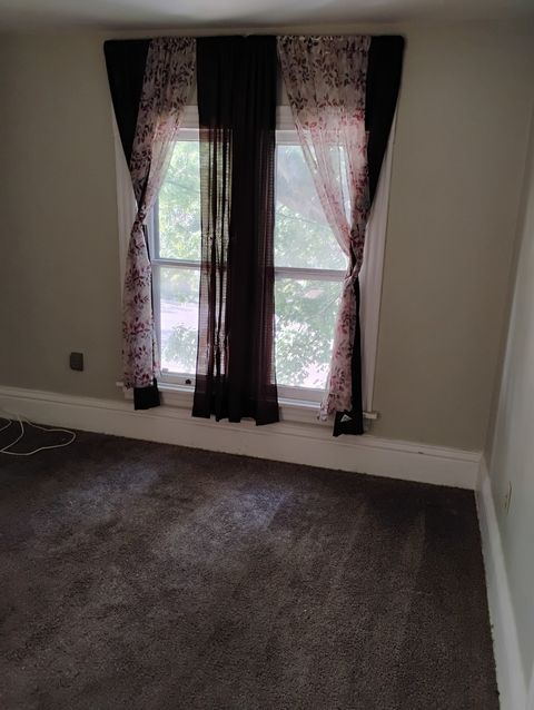 Tiny photo for 601 S Jefferson Street S, Woodstock, IL 60098 (MLS # 12483383)