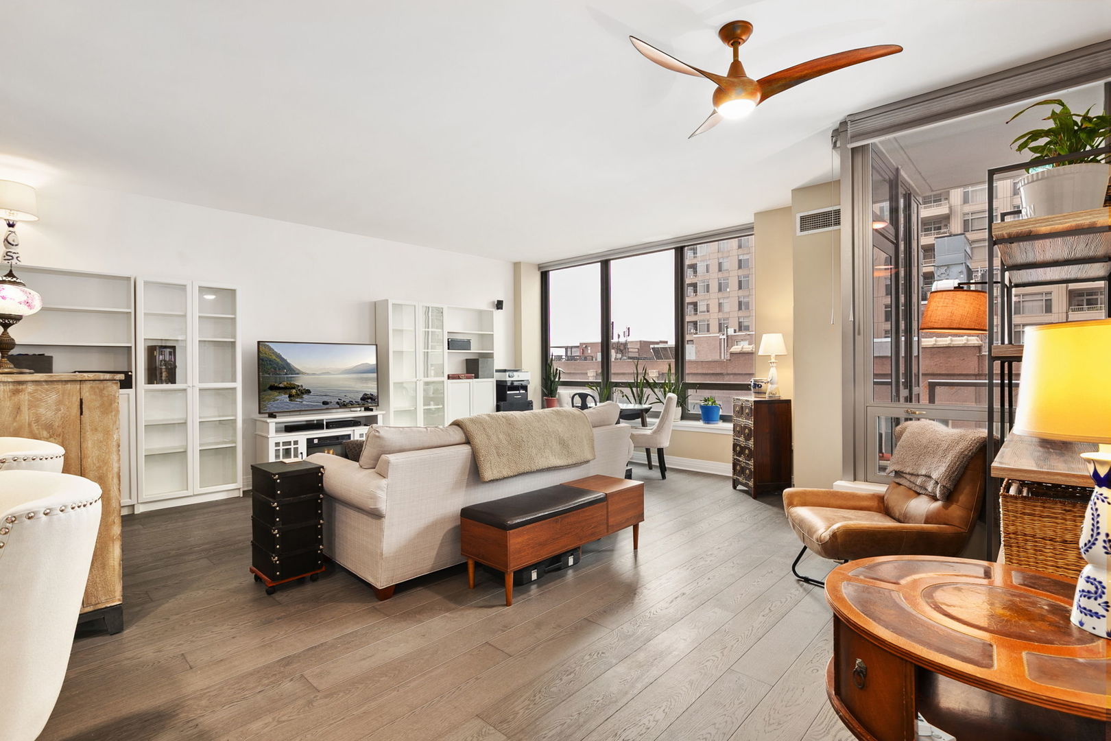 600 N LAKE SHORE Drive 814