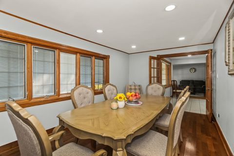 Tiny photo for 7916 W 113th Place, Palos Hills, IL 60465 (MLS # 12496611)