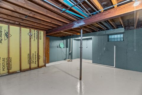 Tiny photo for 7916 W 113th Place, Palos Hills, IL 60465 (MLS # 12496611)