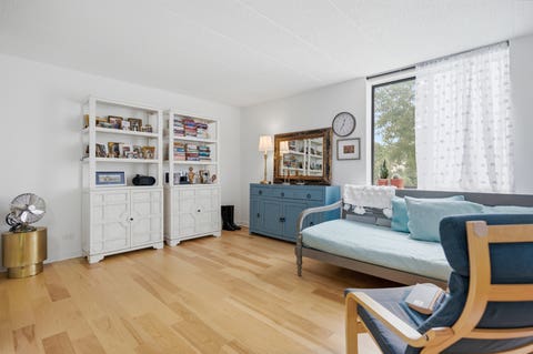 Tiny photo for 75 Kristin Circle #309, Schaumburg, IL 60195 (MLS # 12739057)