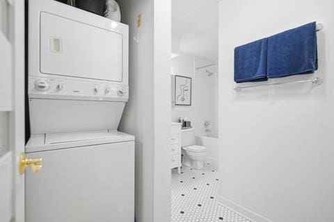 Tiny photo for 75 Kristin Circle #309, Schaumburg, IL 60195 (MLS # 12739057)