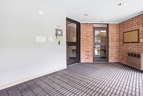 Tiny photo for 75 Kristin Circle #309, Schaumburg, IL 60195 (MLS # 12739057)