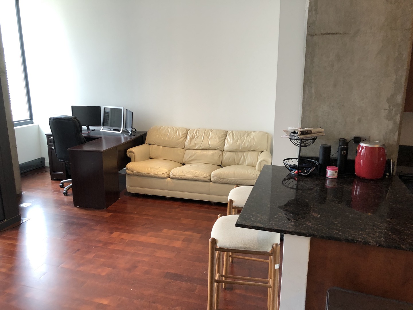 235 W Van Buren Street 4222