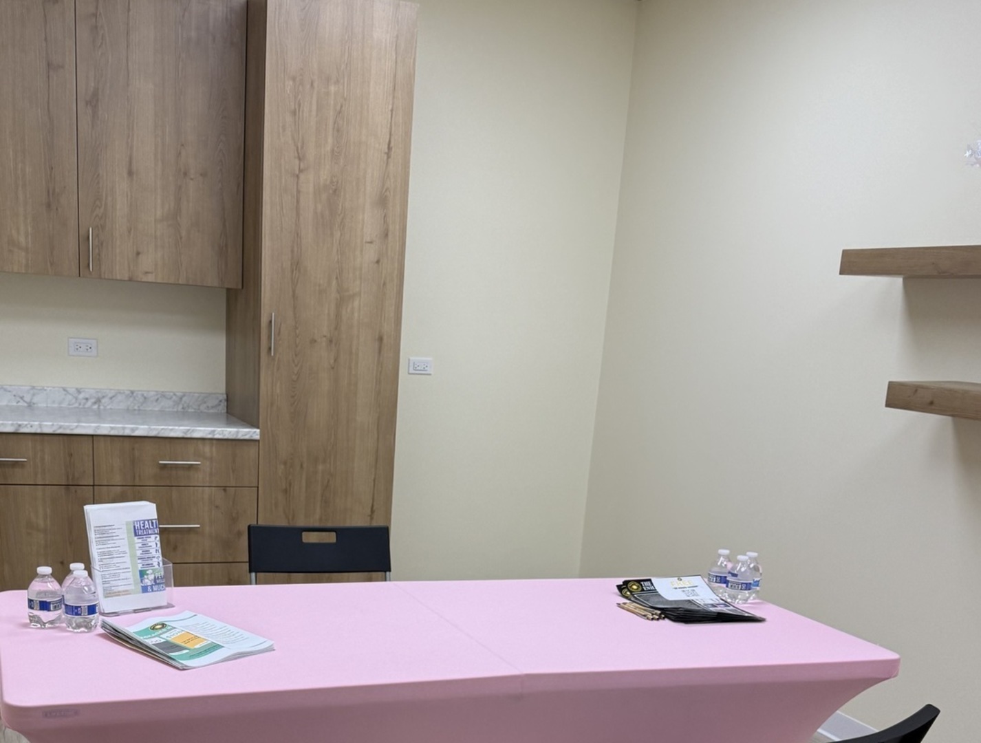 700 S Buffalo Grove Road 810