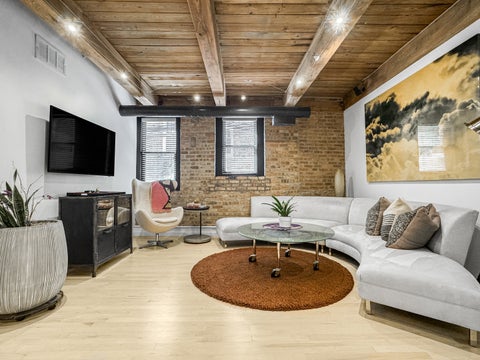Tiny photo for 811 W Aldine Avenue #6S, Chicago, IL 60657 (MLS # 12736042)