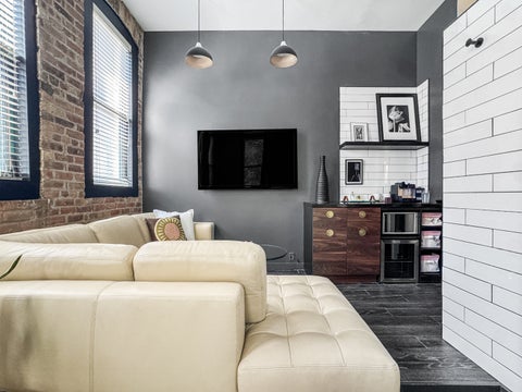 Tiny photo for 811 W Aldine Avenue #6S, Chicago, IL 60657 (MLS # 12736042)