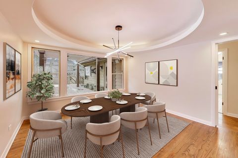 Tiny photo for 28 Muirwood Drive, Glen Ellyn, IL 60137 (MLS # 12542795)